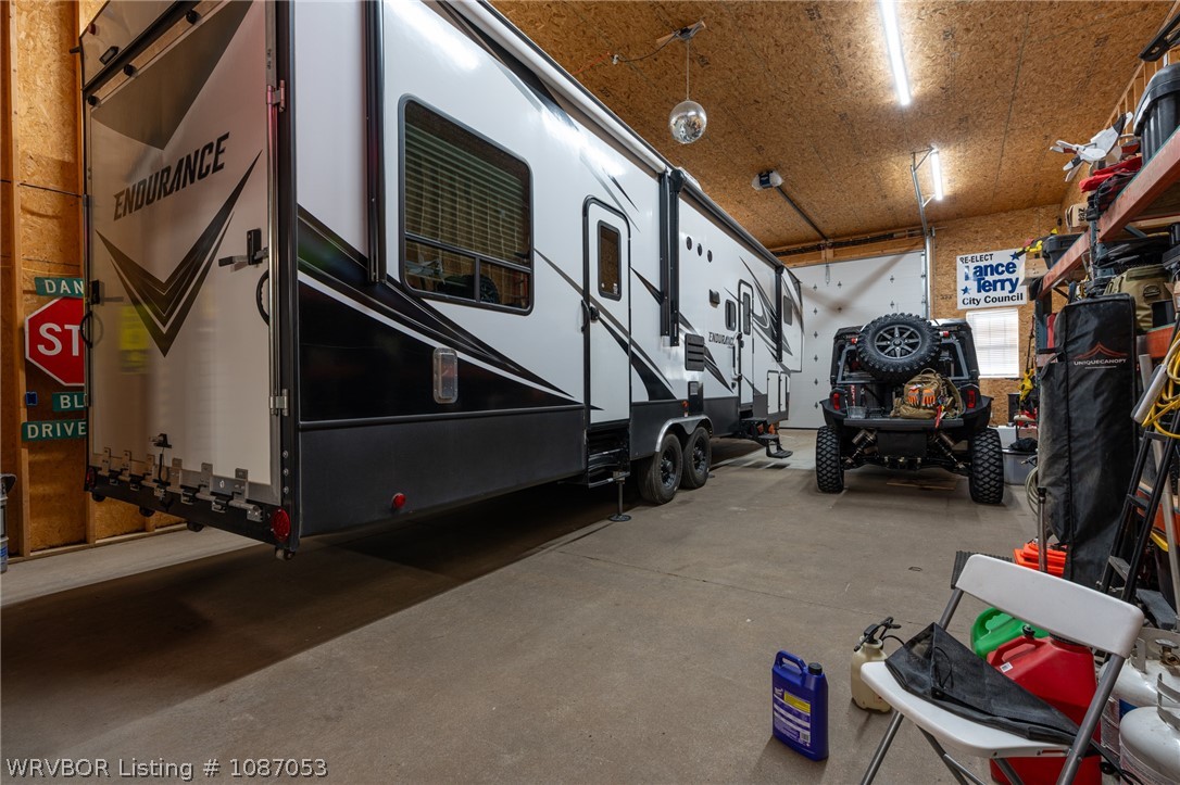 main property photo 50