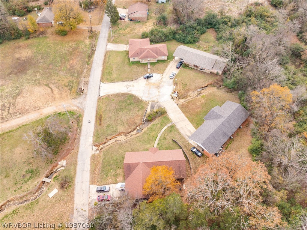 main property photo 4
