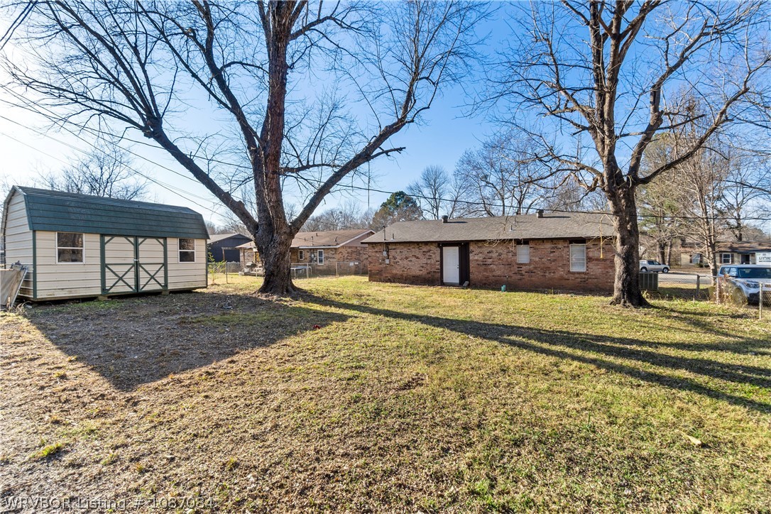 main property photo 20