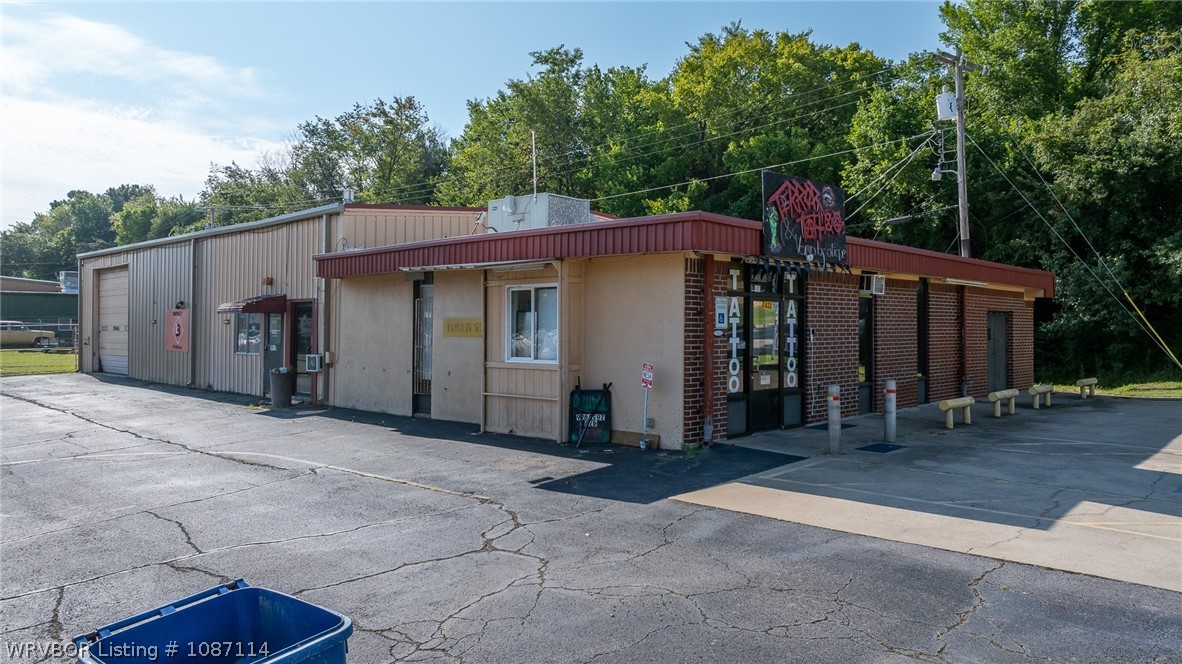 main property photo 19