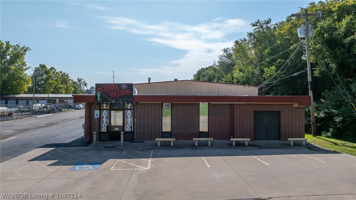 main property photo 21