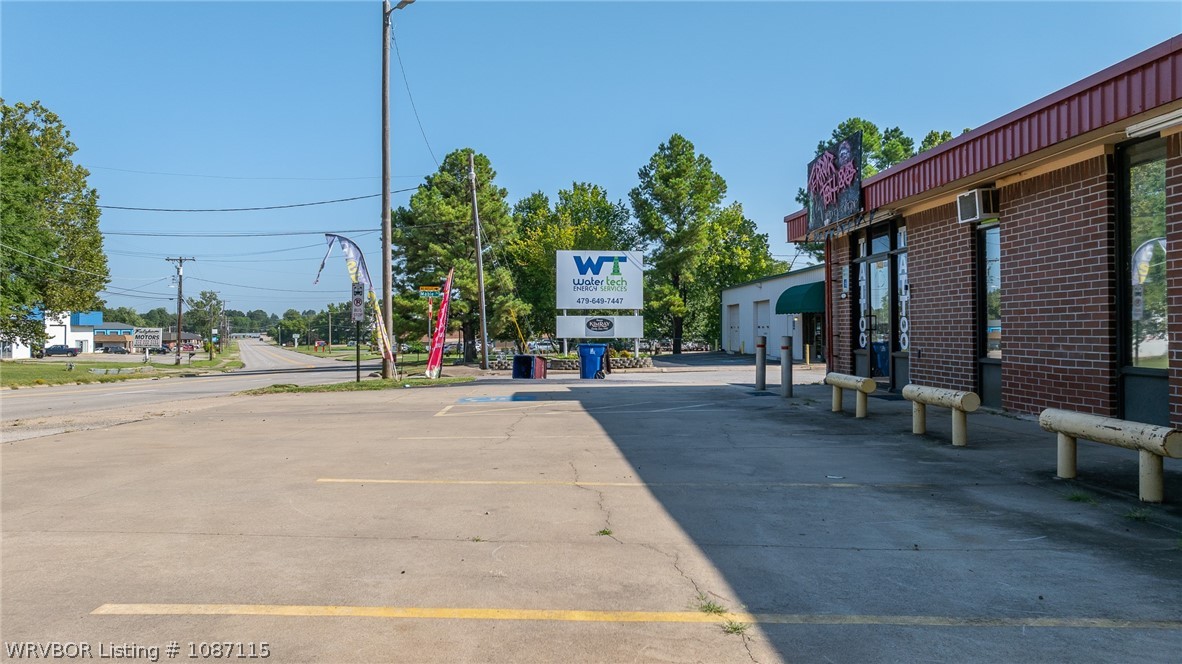 main property photo 23