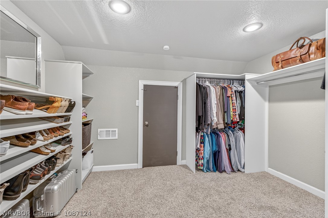 property viewer photo 17