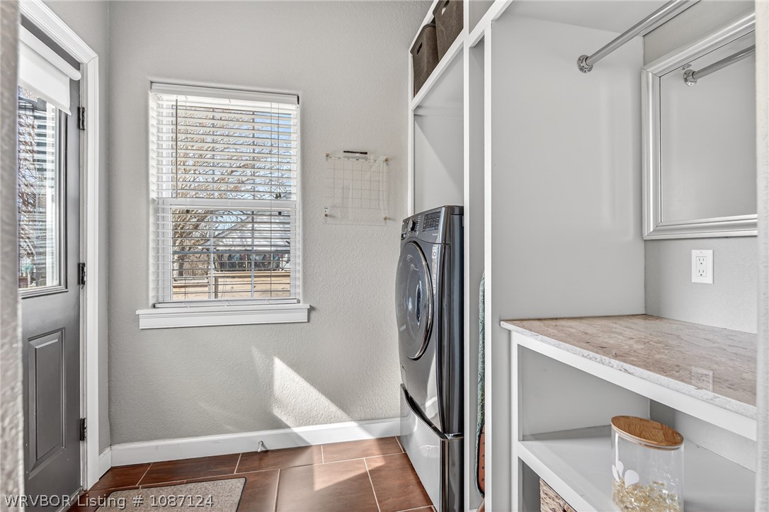 property viewer photo 22