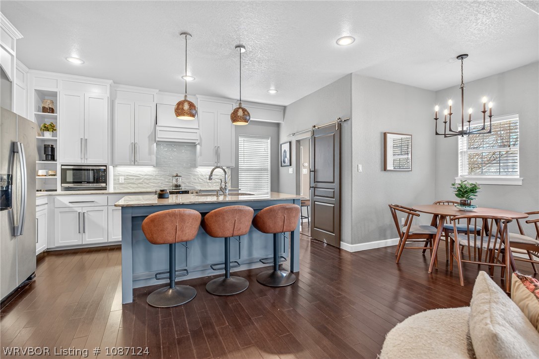 property viewer photo 9