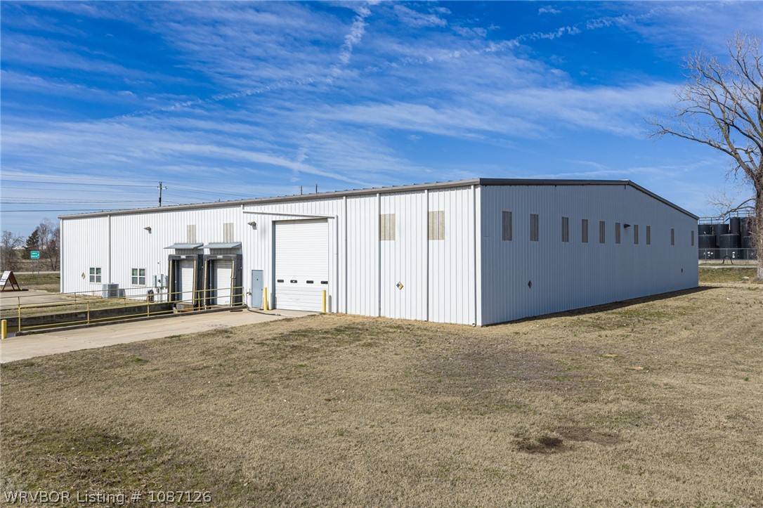 main property photo 4