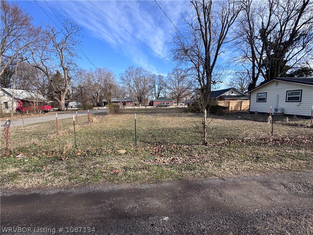 main property photo 5