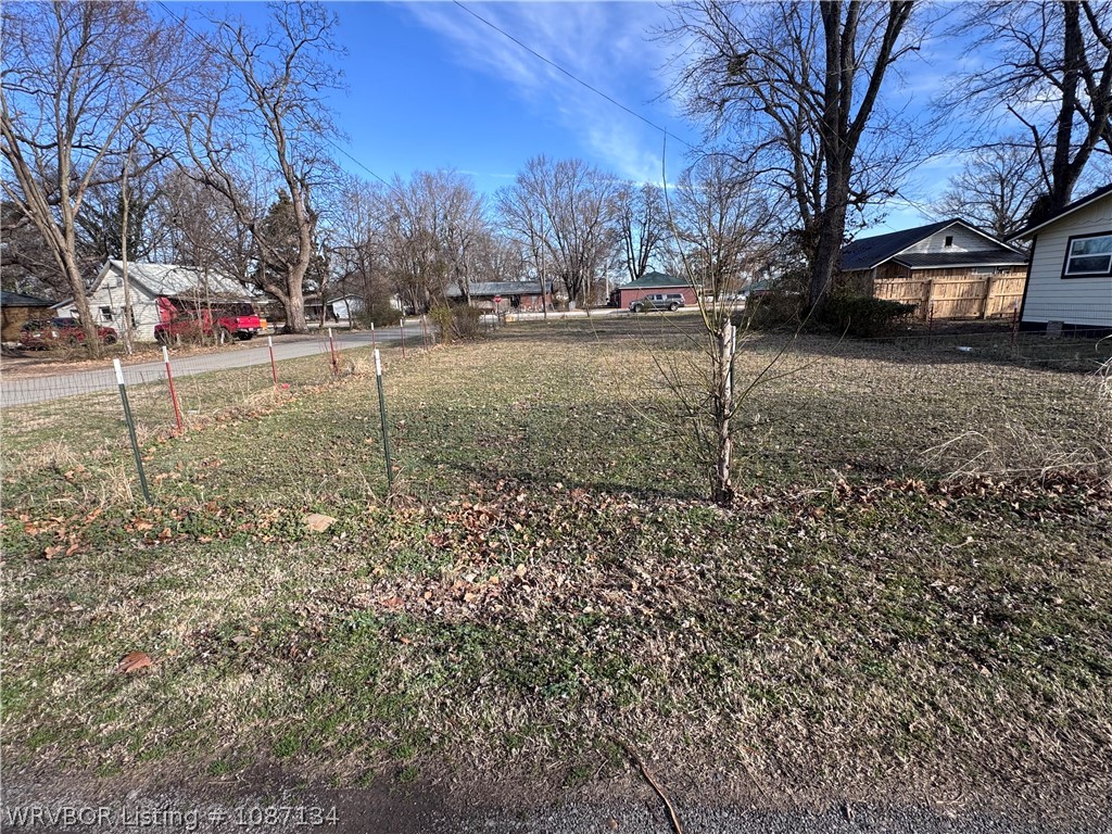 main property photo 6