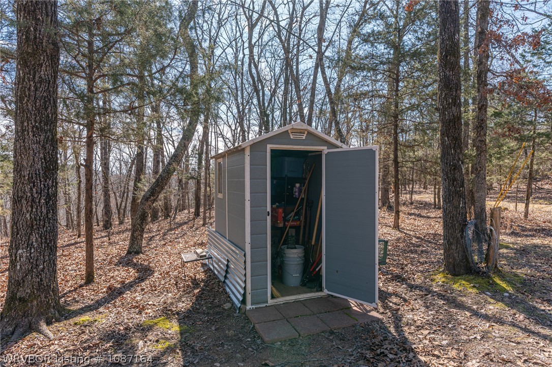 main property photo 27