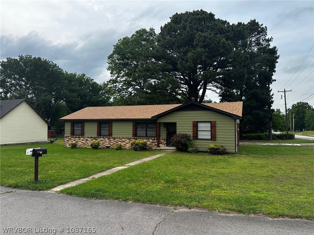 main property photo 4