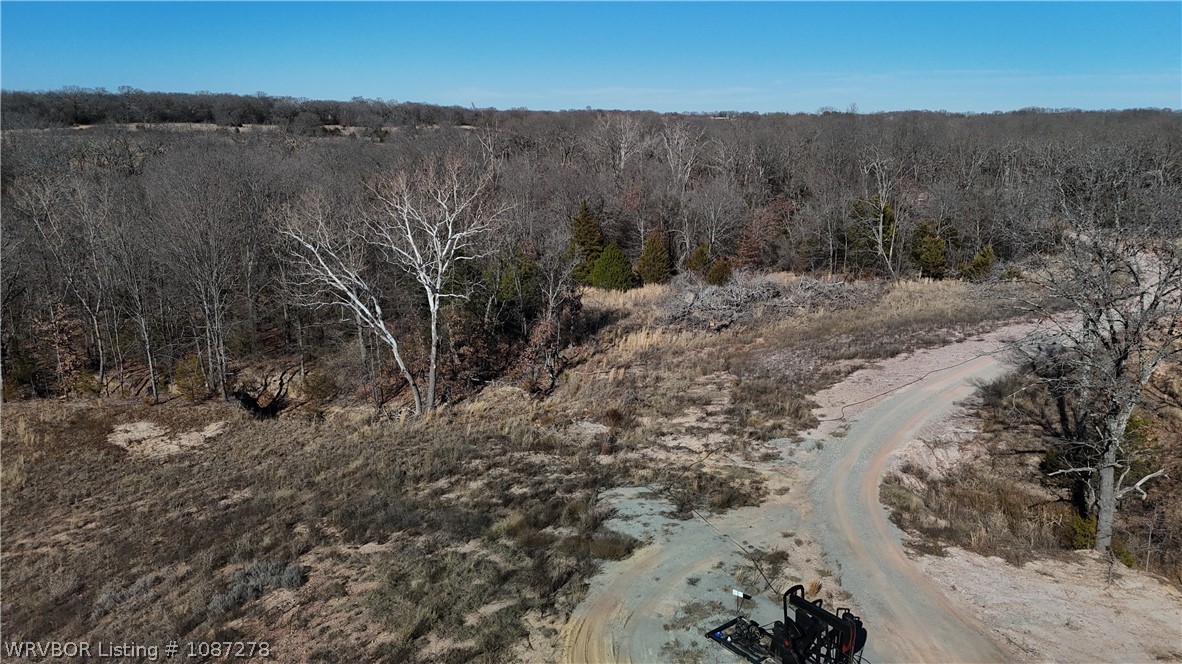 main property photo 9