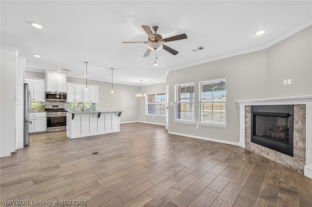 property viewer photo 5