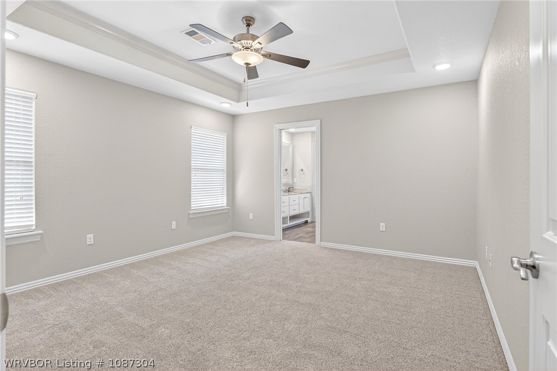 property viewer photo 9