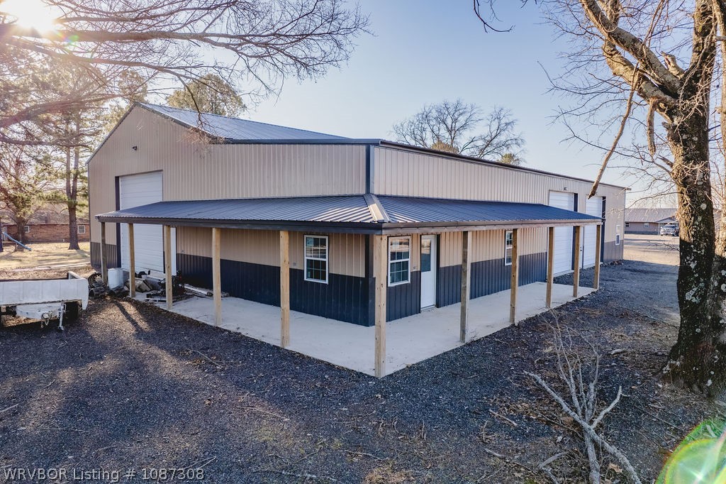 main property photo 38
