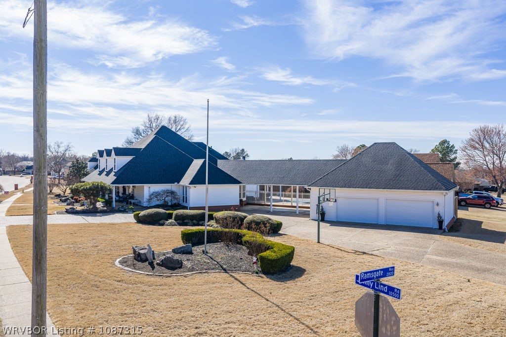 main property photo 51