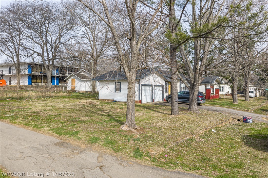 main property photo 37