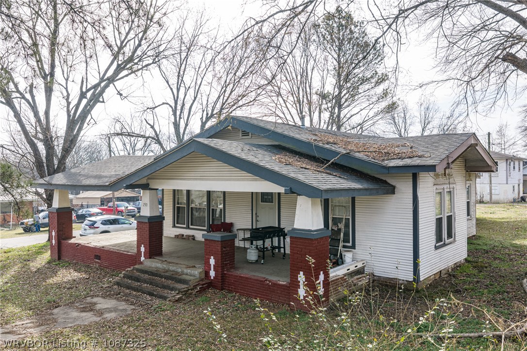 main property photo 6