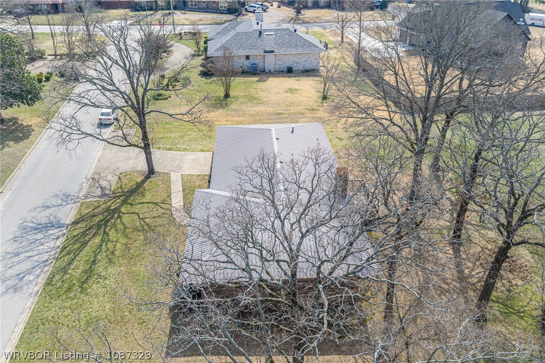 main property photo 47