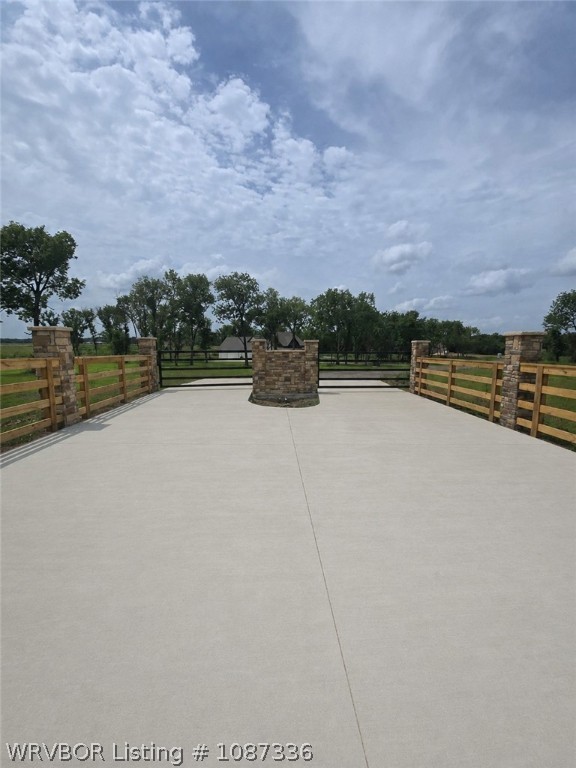 main property photo 16
