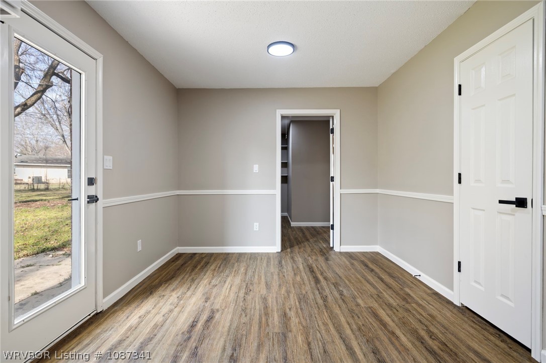 property viewer photo 10