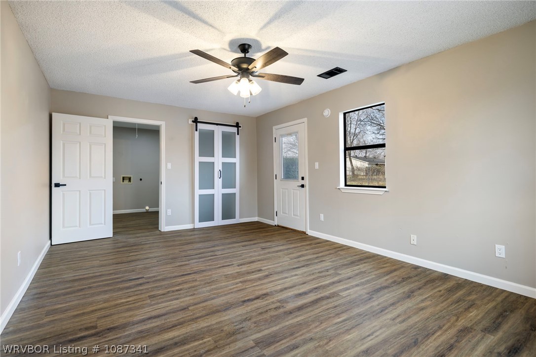 property viewer photo 13