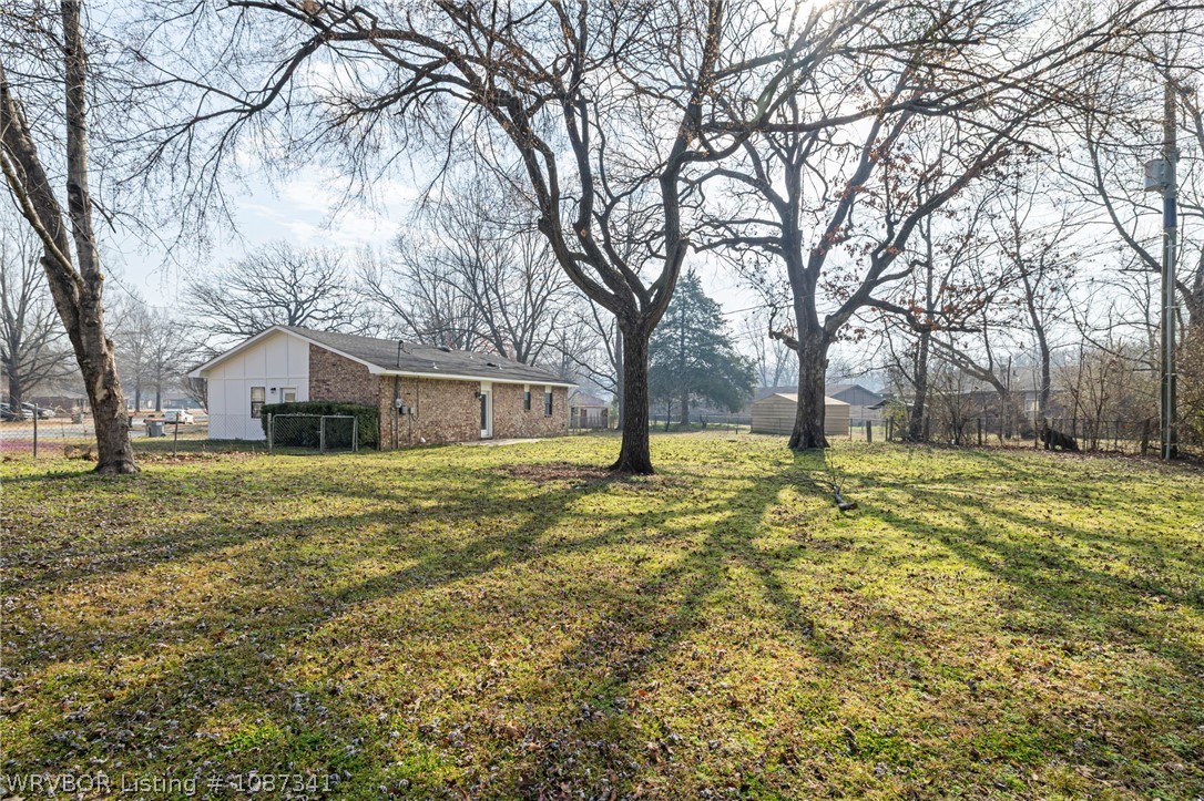 property viewer photo 25