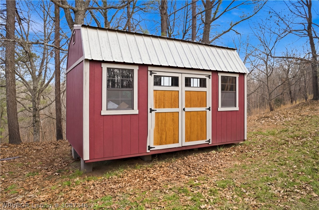main property photo 11
