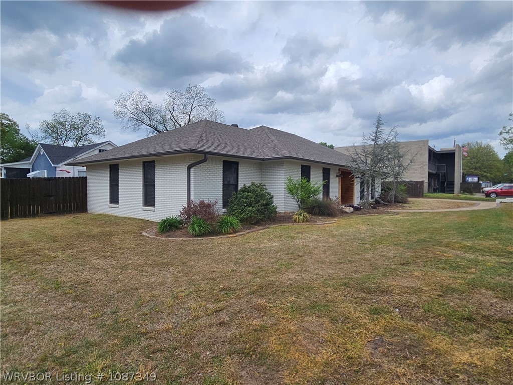 main property photo 22