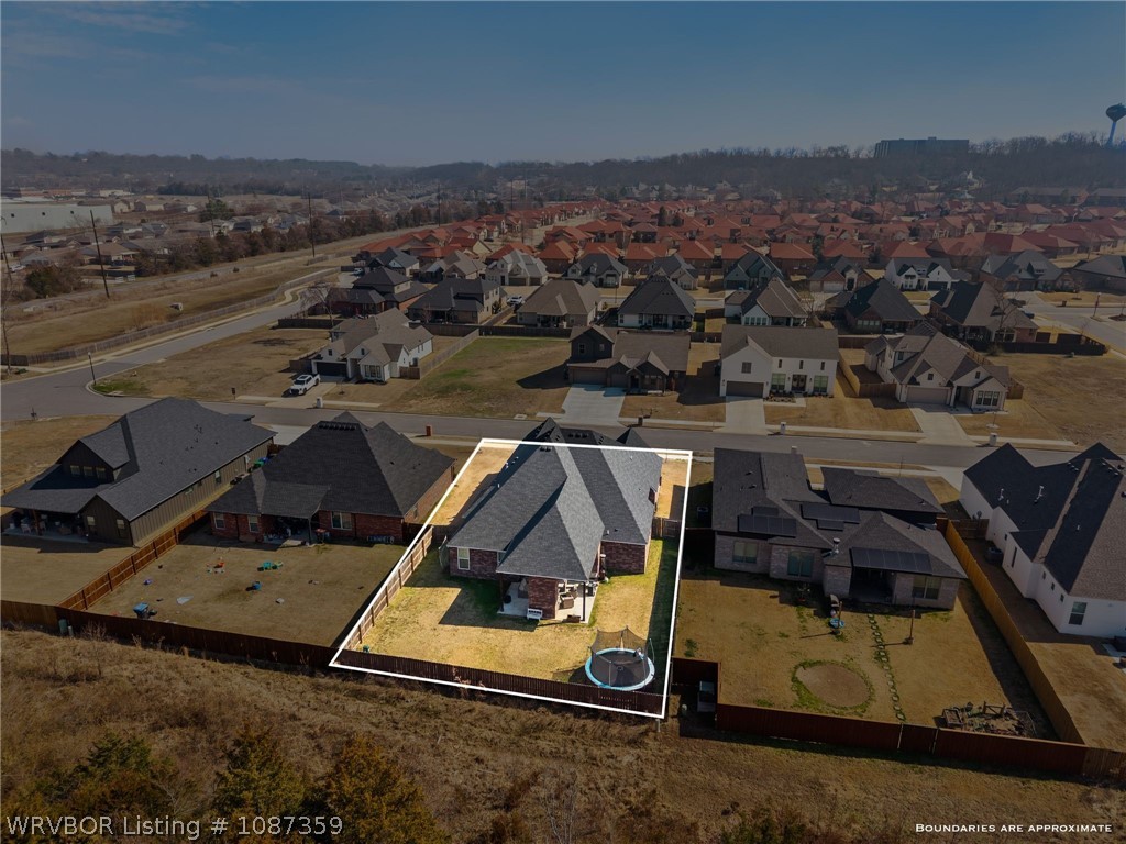 main property photo 41