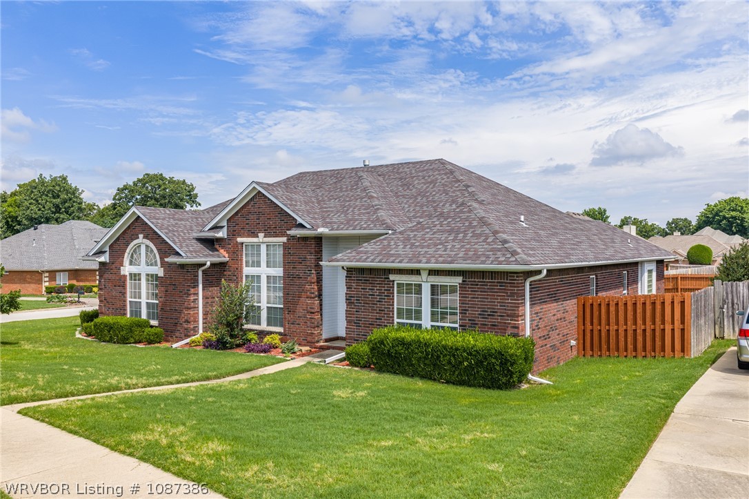 main property photo 59