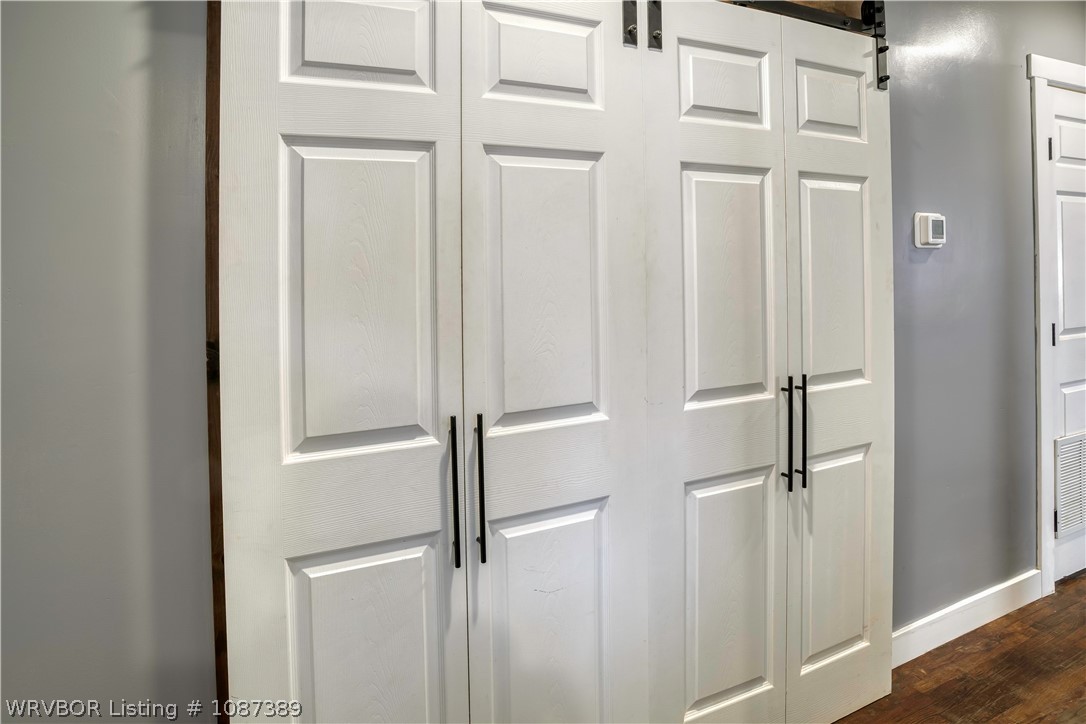 property viewer photo 15
