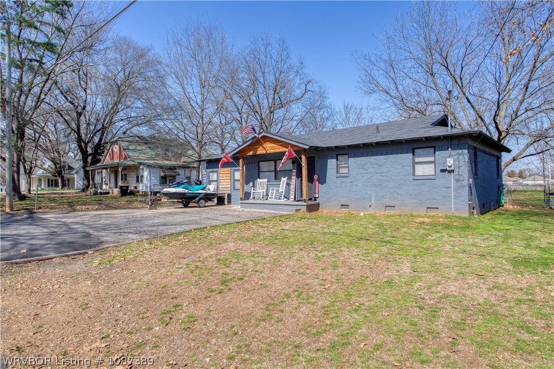 property viewer photo 3