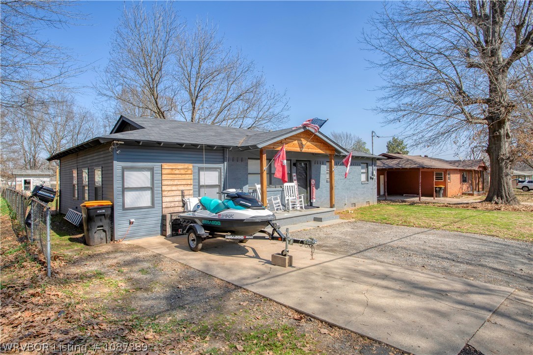 property viewer photo 4