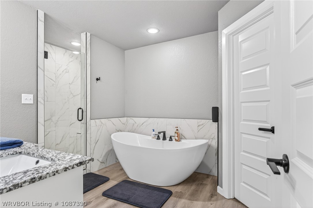 property viewer photo 21