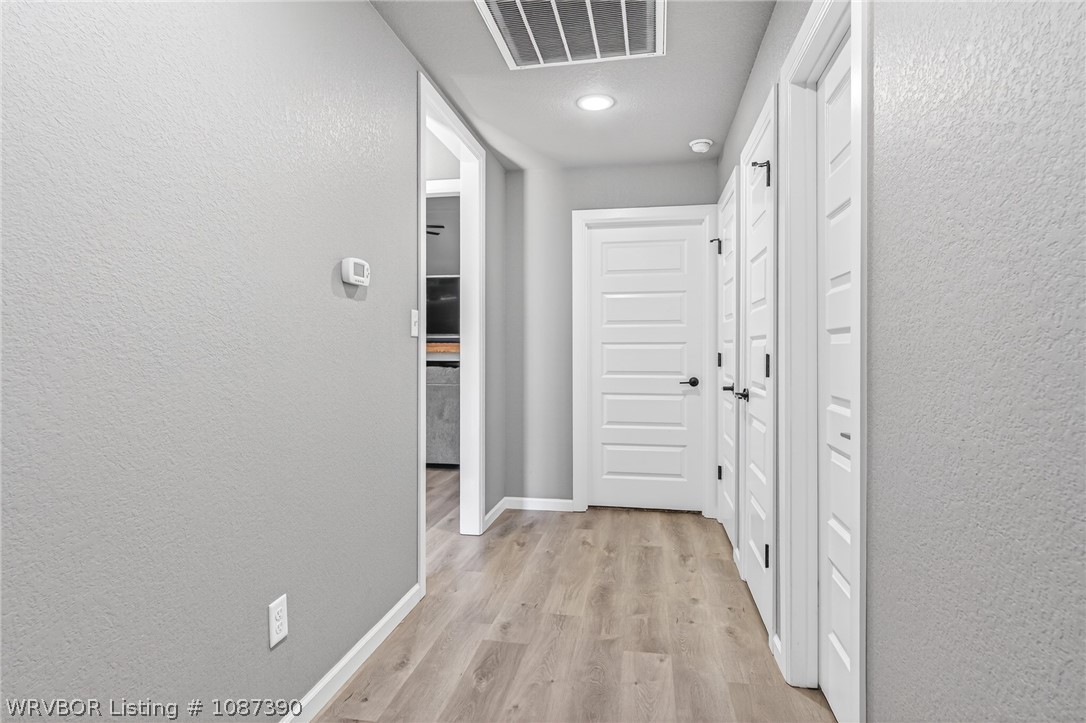 property viewer photo 25