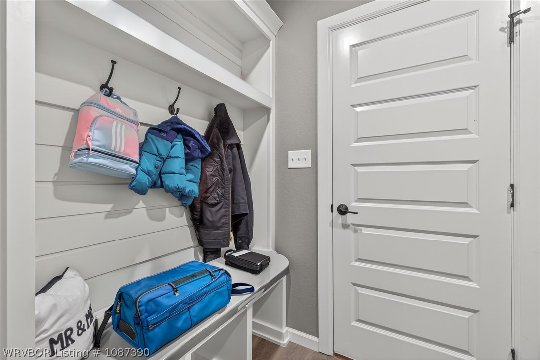 property viewer photo 32