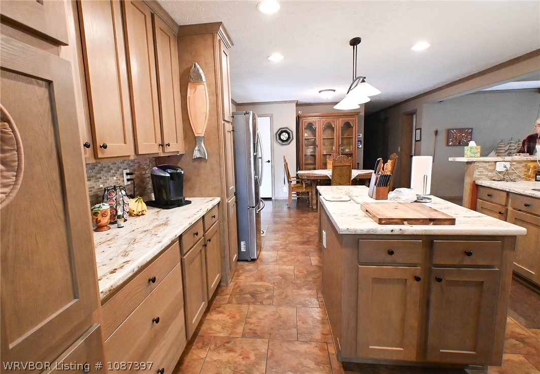 main property photo 17