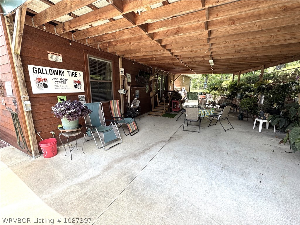 main property photo 34