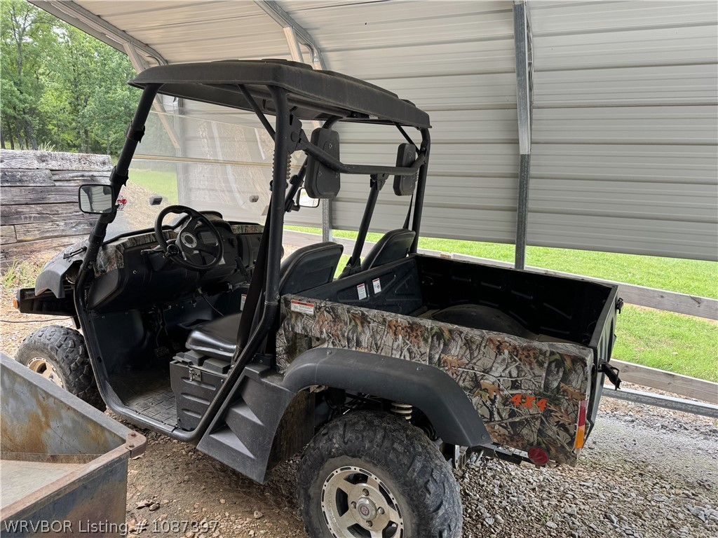 main property photo 37