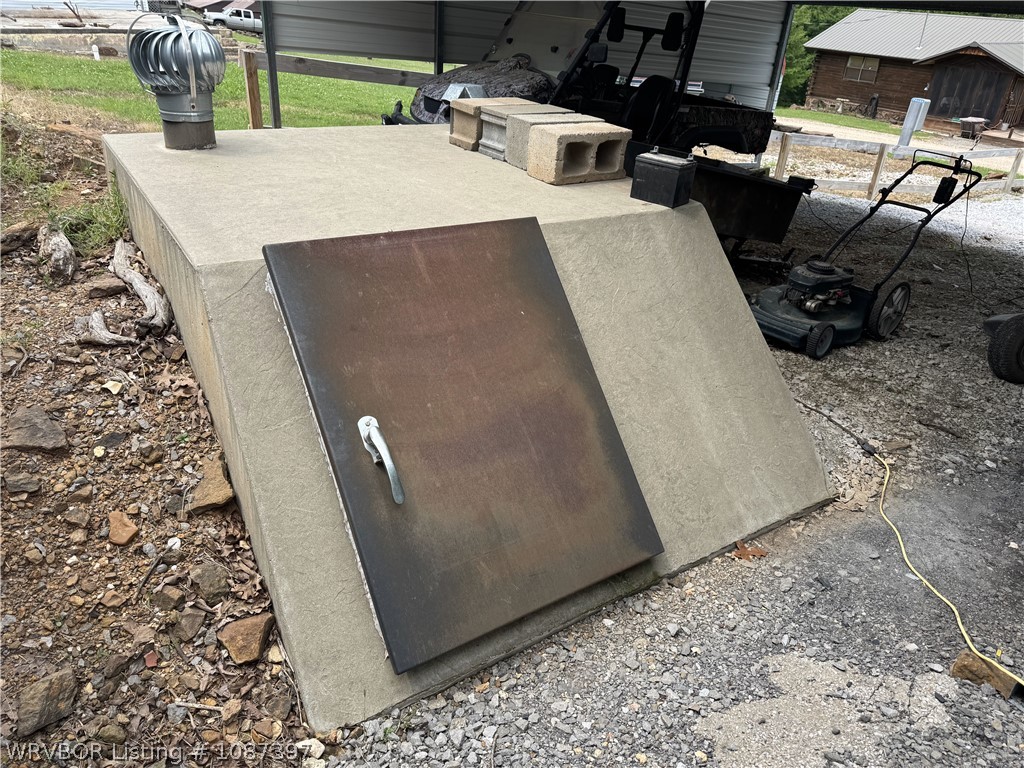 main property photo 38