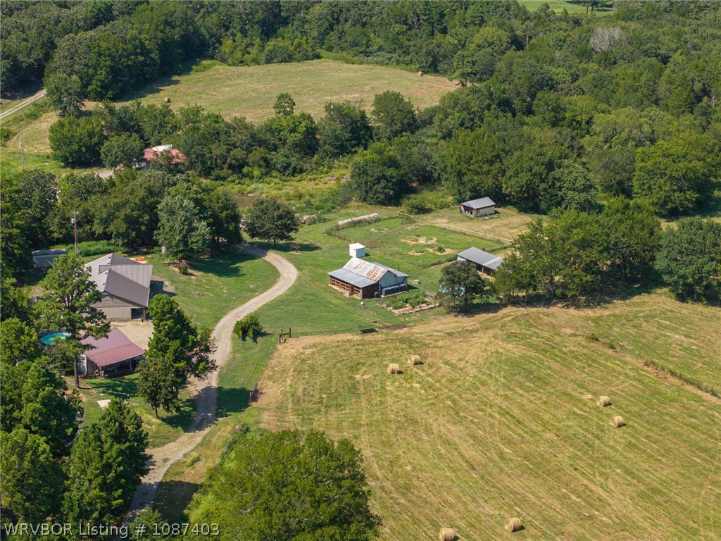 main property photo 13