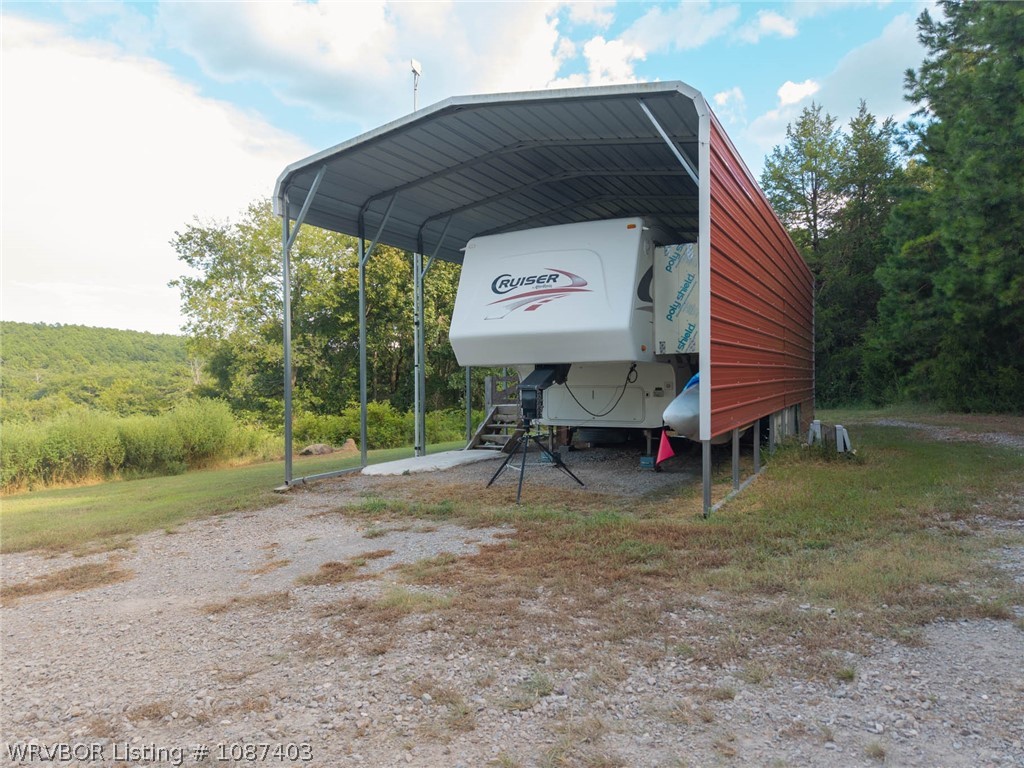 main property photo 31