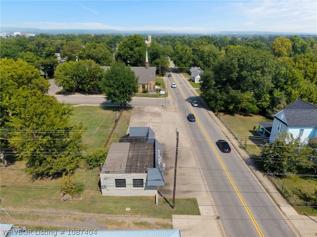 main property photo 10