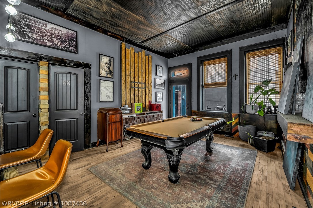 main property photo 10