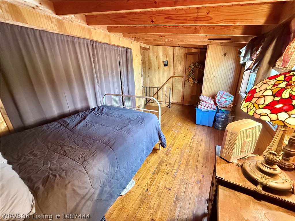 main property photo 18