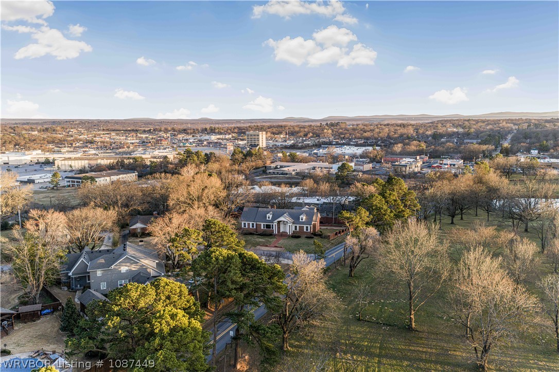 main property photo 43