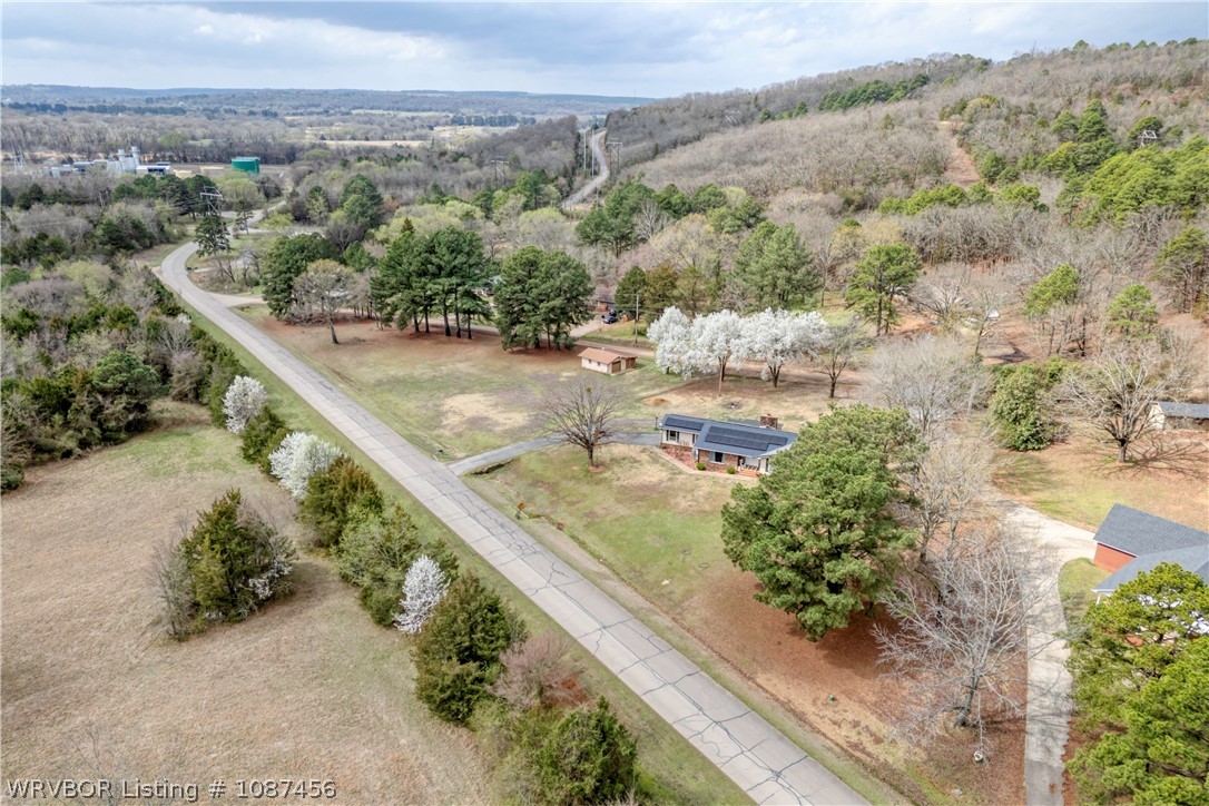 main property photo 40