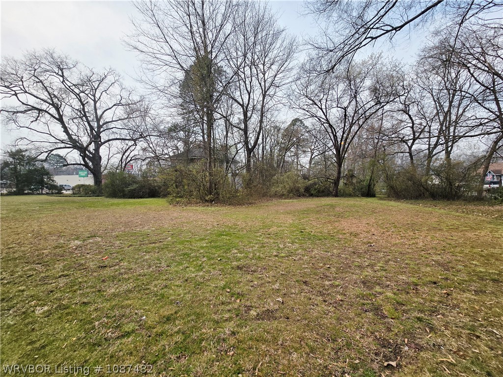 main property photo 27