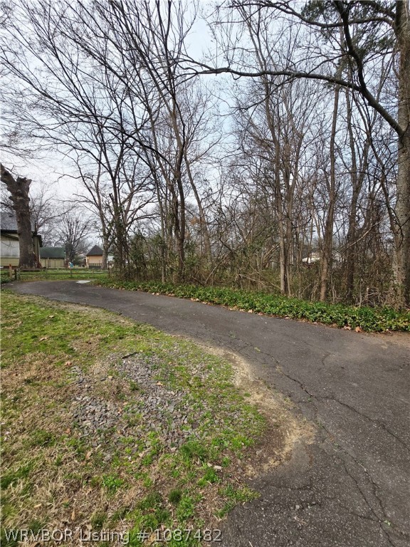 main property photo 31