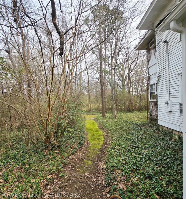 main property photo 32